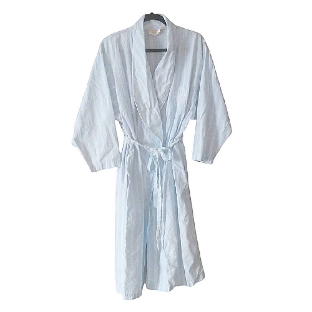 Gold label Victoria's secret vintage robe sz S